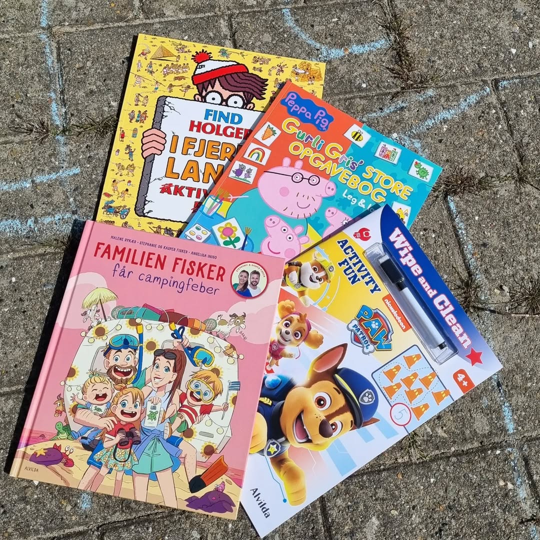 Der er lagt op til en go sommer med masser af bøger. 
Se bare denne sommerferie pakke fra vi har fåe