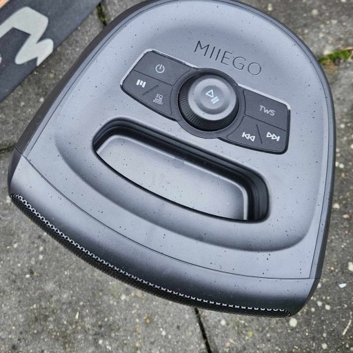 Der er kamp om højtaleren